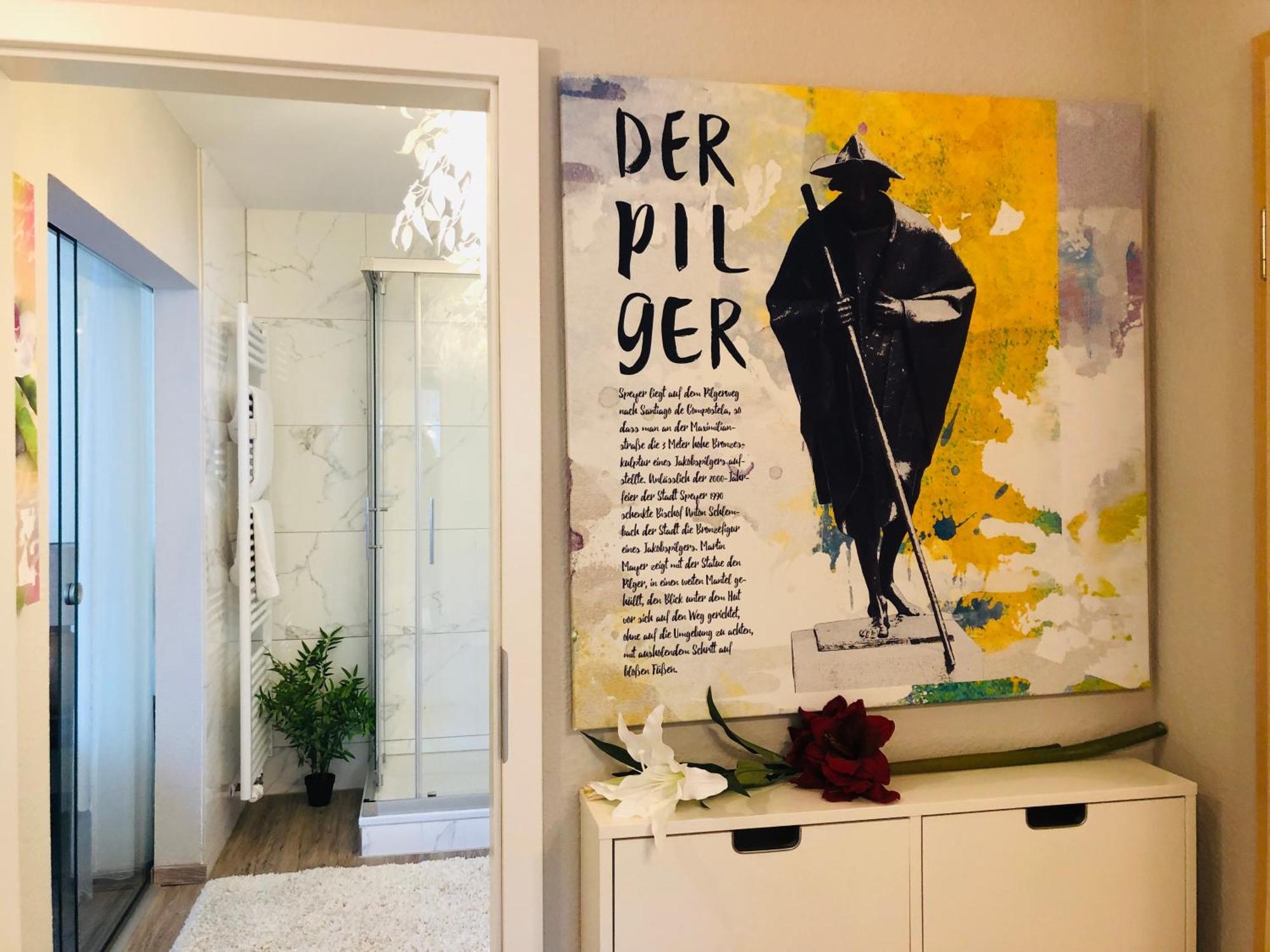 Dompanorama Der Weisse Pfau Apartment Fuer 2-4Pers Speyer Exterior foto